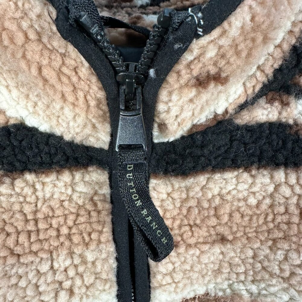 Paramount Yellowstone Dutton Ranch Aztec‎ Fleece … - image 7